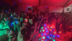 20250430_230524658_iOS