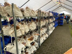 42fb3145-3af1-475e-9d42-9d5de8220ec5