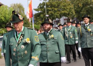 2026-08-16 DGuderley Schützenfest Allerheiligen SO beim Umzug (108)