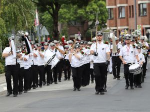 2026-08-16 DGuderley Schützenfest Allerheiligen SO beim Umzug (136)