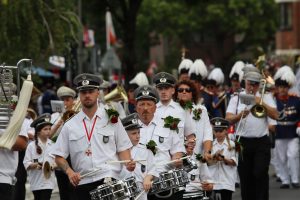 2026-08-16 DGuderley Schützenfest Allerheiligen SO beim Umzug (137)
