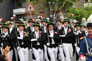 2026-08-16 DGuderley Schützenfest Allerheiligen SO beim Umzug (177)