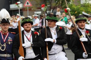 2026-08-16 DGuderley Schützenfest Allerheiligen SO beim Umzug (182)