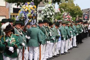 2026-08-16 DGuderley Schützenfest Allerheiligen SO beim Umzug (66)