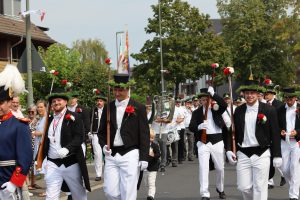 2026-08-16 DGuderley Schützenfest Allerheiligen SO beim Umzug (87)