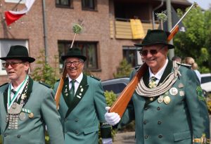 2026-08-16 DGuderley Schützenfest Allerheiligen SO beim Umzug (97)